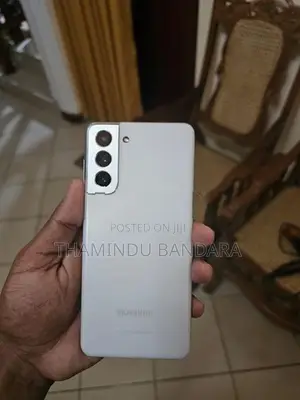Samsung Galaxy S21 (Used)