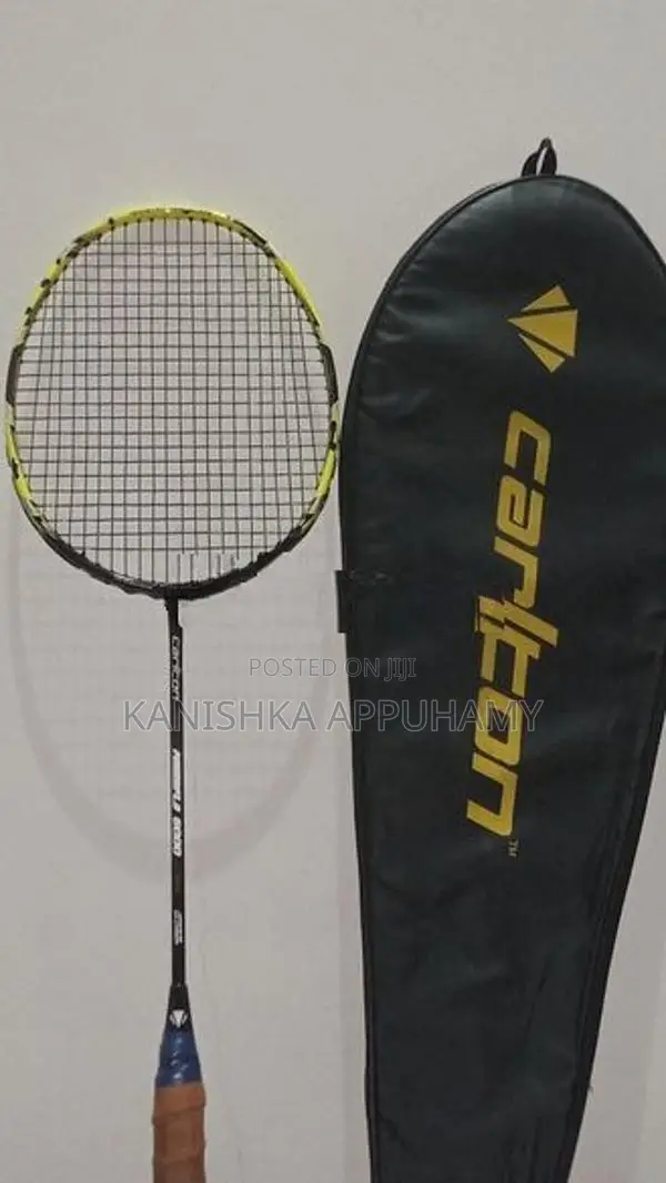 Carlton Powerflo 6000 Japanese Carbon Badminton Racket with Cover