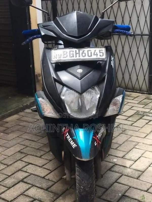 Yamaha RayZR 2018