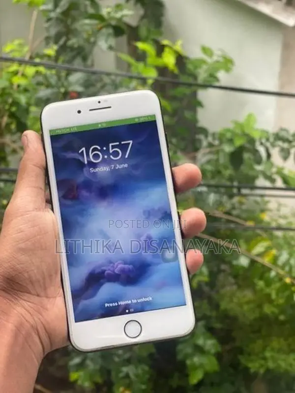 Apple iPhone 7 Plus (Used)