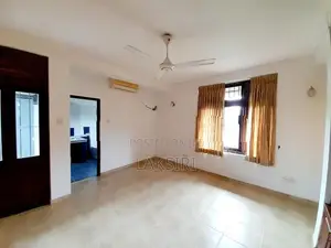 Luxury 03 Story Modern House for Sale Nawinna Udahamulla