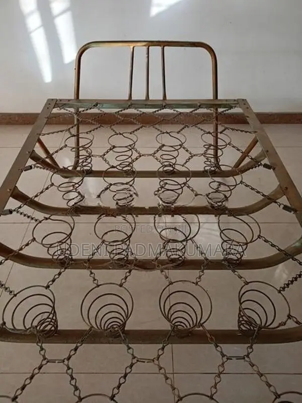 Antique Steel Spring Bed with Mattress