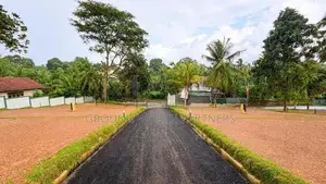 Valuable Land For Sale In Kahathuduwa Polgasowita 120 Road 500M
