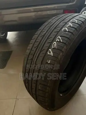 Dunlop Tires 265/60R18