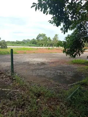 Residencial Land in Nawala