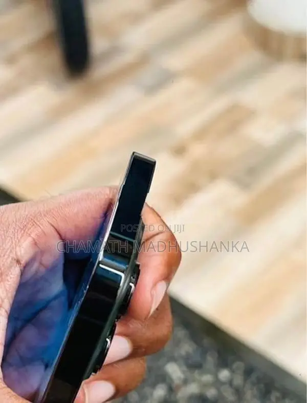 Apple iPhone 13 Pro (Used)