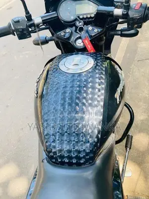 Bajaj Pulsar 150 2015