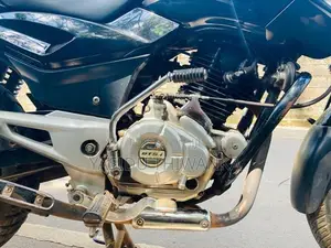 Bajaj Pulsar 150 2015