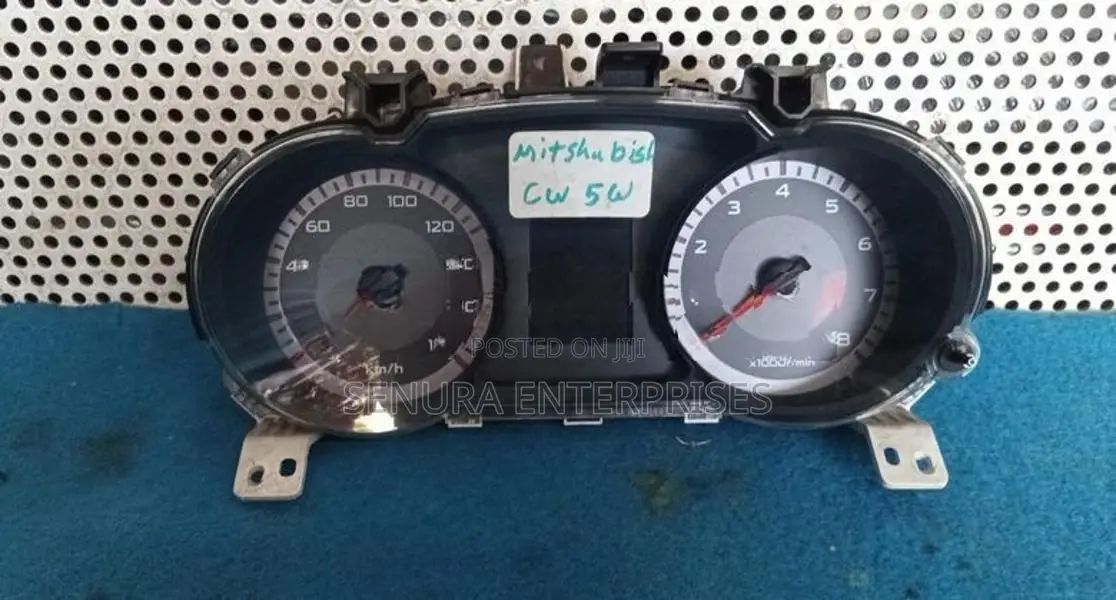 Mitsubishi Outlander CW5W Meter Board