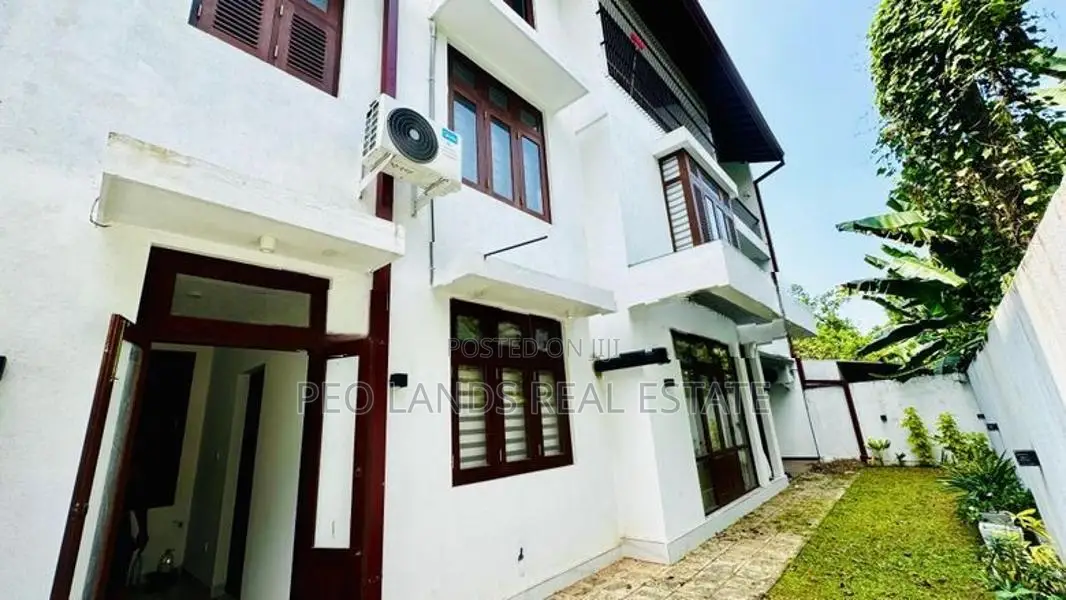 (SH1239) Modern Luxury Two Storey House for Sale in Boralesgamuwa