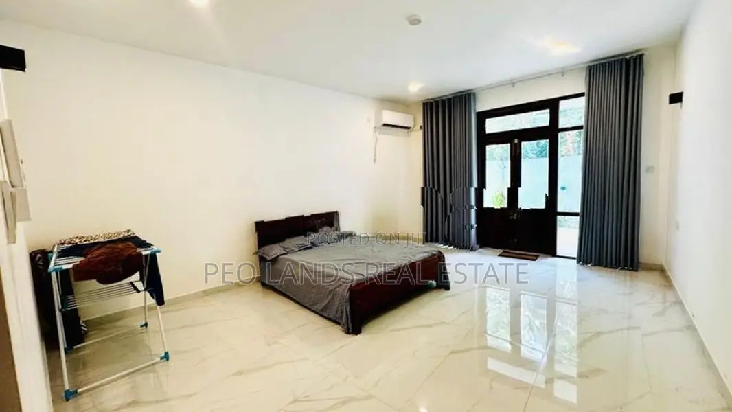 (SH1239) Modern Luxury Two Storey House for Sale in Boralesgamuwa