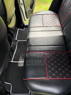 Mahindra KUV 100 2022