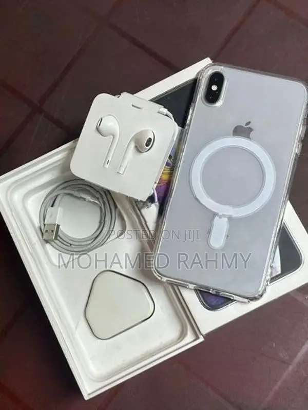 Apple iPhone XS Max (Used)