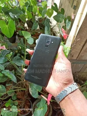 Samsung Galaxy J8 (Used)