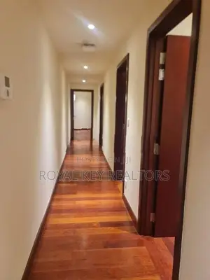 Cinnamon Life Suites Tower - Unfurnished Apartment for sale Colombo 2