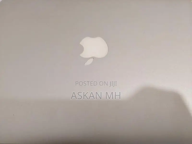 Apple MacBook Air 13-inch