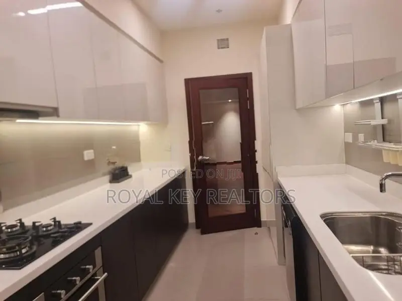 Cinnamon Life Suites Tower - Unfurnished Apartment for sale Colombo 2