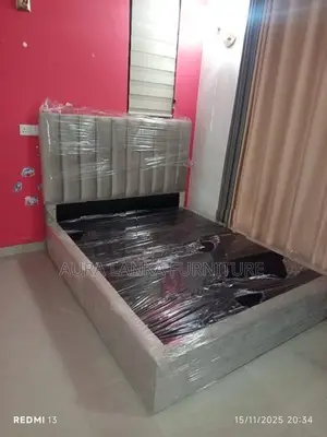 Modern Diwan Bed 6 by 5