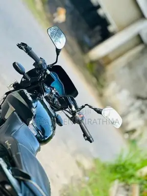 Bajaj Pulsar 150 2015