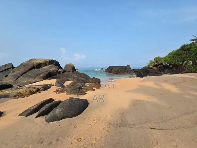 Prime Beachfront Land sale Balapitiya