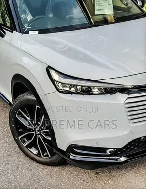 Honda Vezel Z PLAY MOONROOF 2026