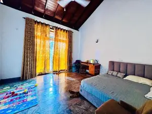 Luxury 6-Bedroom House for Sale in Pitakotte – Mission Road