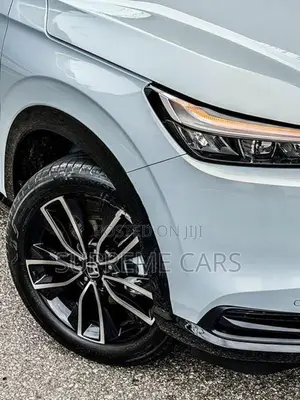 Honda Vezel Z PLAY MOONROOF 2025