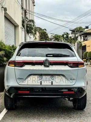 Honda Vezel Z PLAY MOONROOF 2025