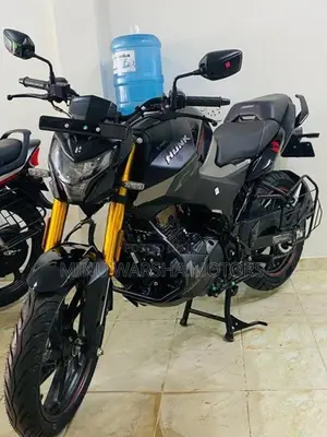 Hero Hunk 160R 2026