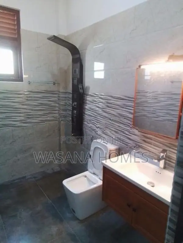 High Residential brand new 3 Story House for sale Kotte