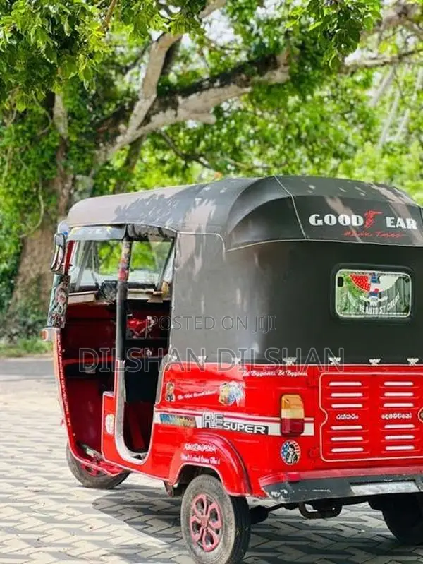 Bajaj RE 1997