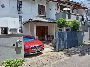 3 Bedroom First Floor House for Rent – Kalubowila (EM029SR)