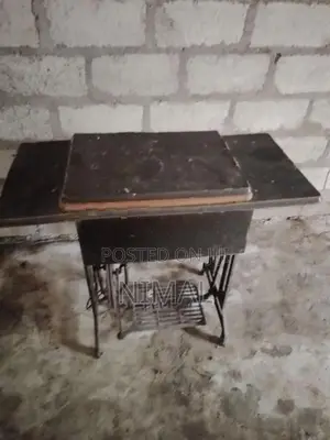 SINGER Sawing machine