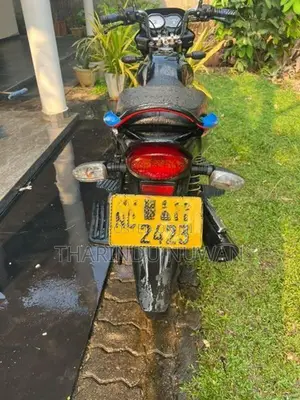 Bajaj Platina 2021