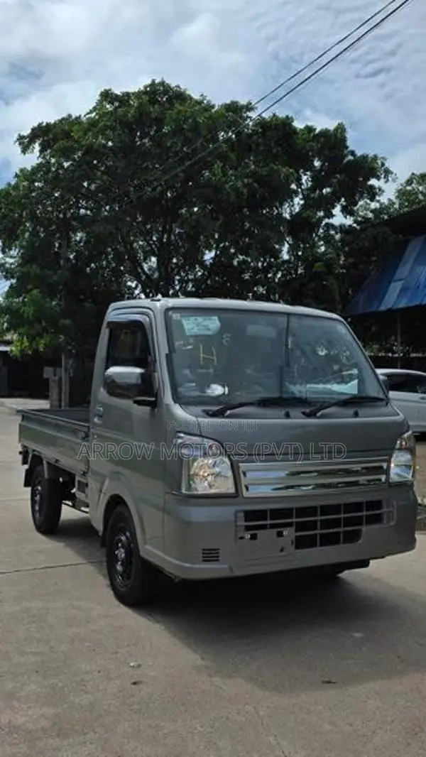 Suzuki Carry KC SPECIAL 2024