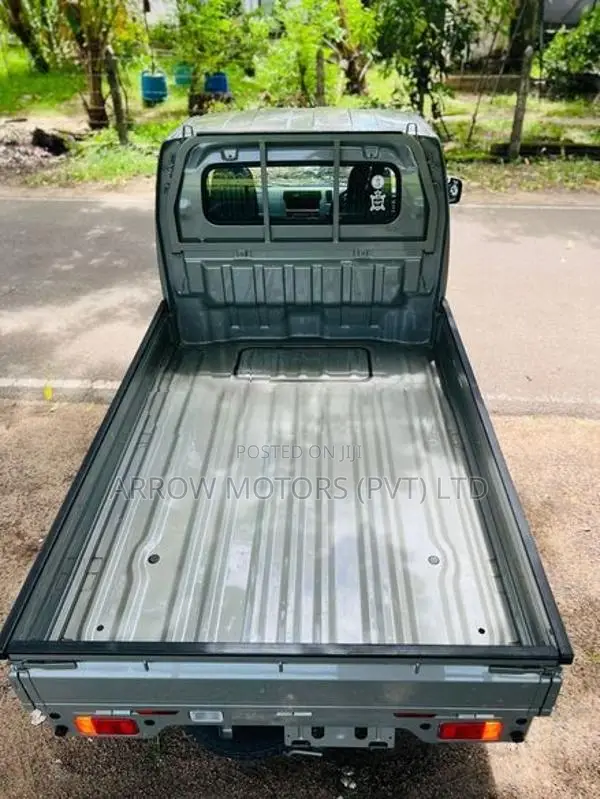 Suzuki Carry KC SPECIAL 2024