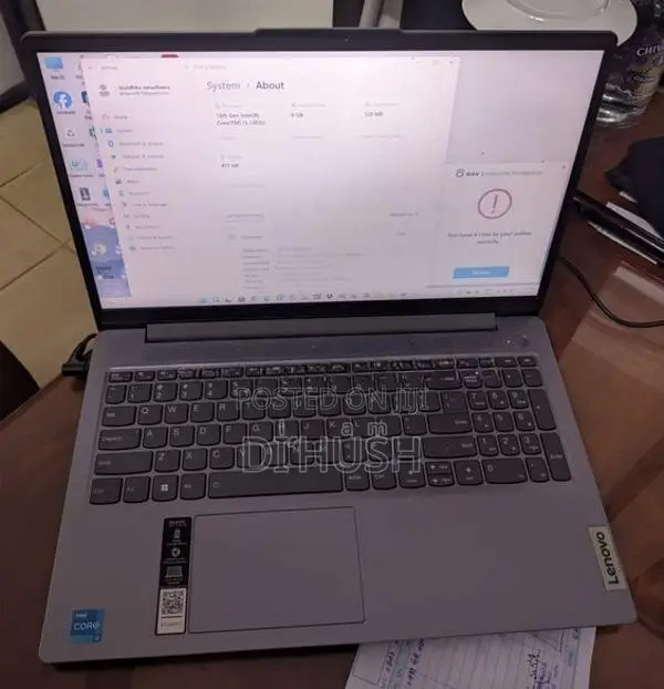 Lenovo Ideapad Slim 3 15IRU8