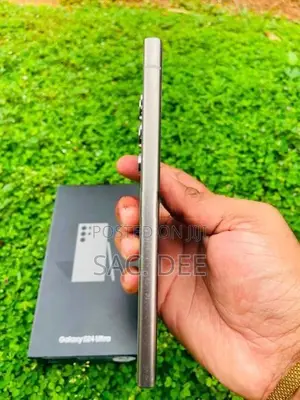 Samsung Galaxy S24 Ultra 256GB (Used)