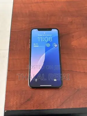 Apple iPhone XS (Used)