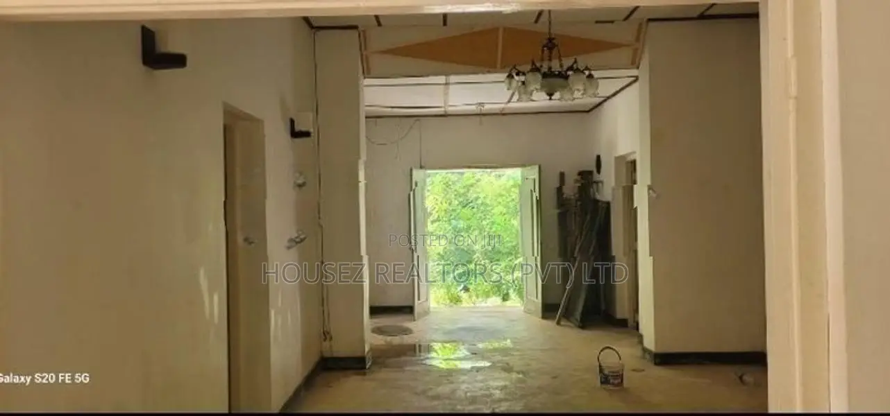 House with Land for Sale Hikkaduwa