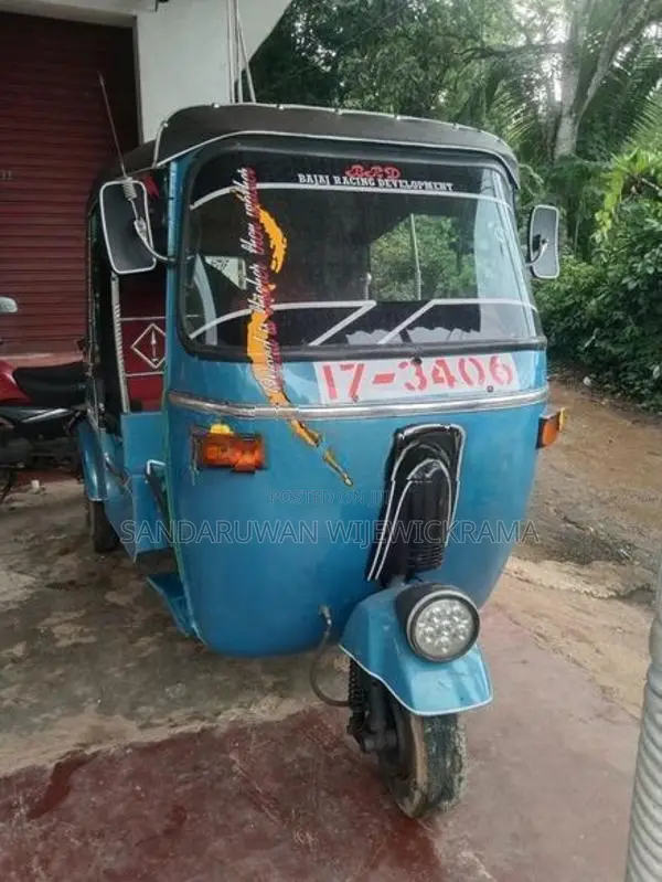Bajaj RE 1998