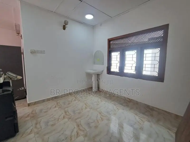 Single Storied House for Sale in Kalubowila, Dehiwala