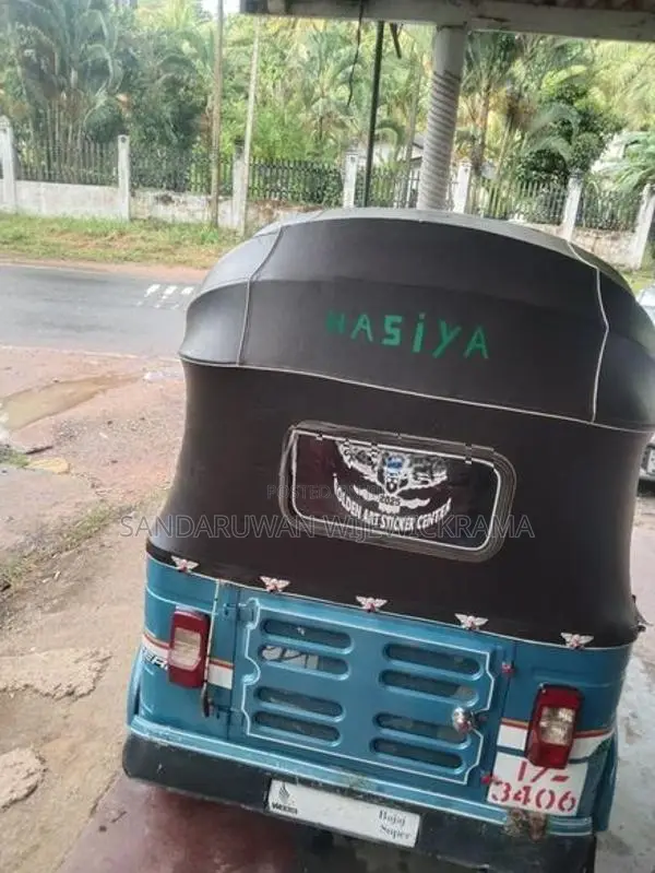 Bajaj RE 1998