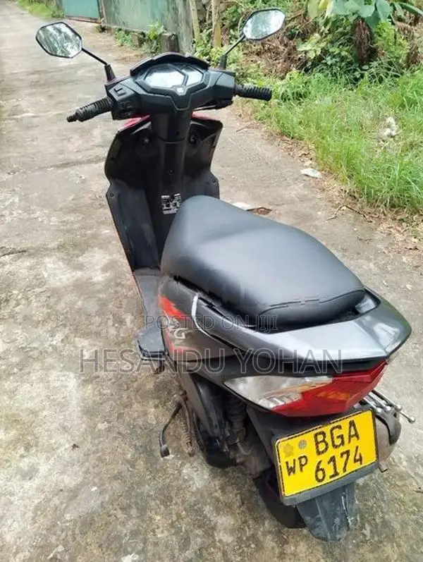 Honda Dio 2017