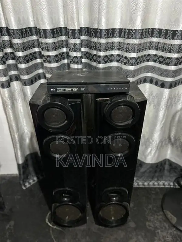 LG Home Theater with 2 Tower Speaker 1000w