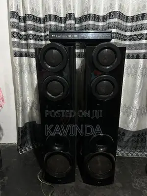 LG Home Theater with 2 Tower Speaker 1000w