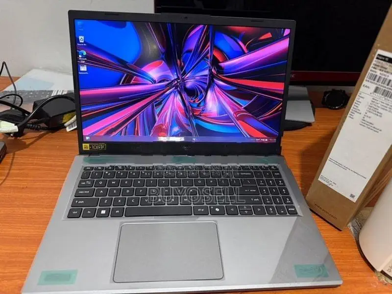 Acer Intel 3 100u 14th Generation 512GB/8GB