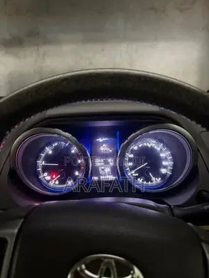 Toyota Land Cruiser Prado TX 150 2015