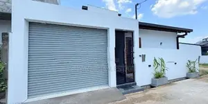 Beautiful Modern House for Sale in Athurugiriya