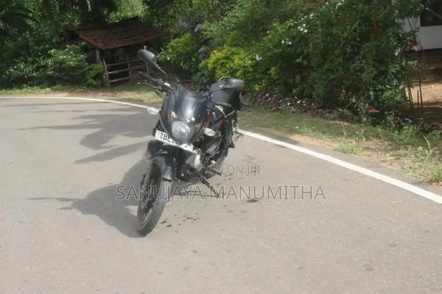 Bajaj Pulsar 150 2018